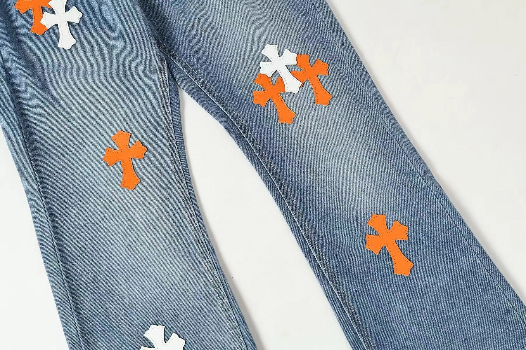 P270 Chrome Hearts/Chrome Hearts Classic Color Leather Cross Washed Color Fabric Unisex Denim Trousers Color: Picture Color Code Number: 28-36